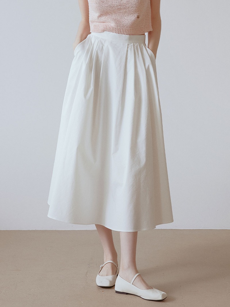 Letter pleats skirt (white)