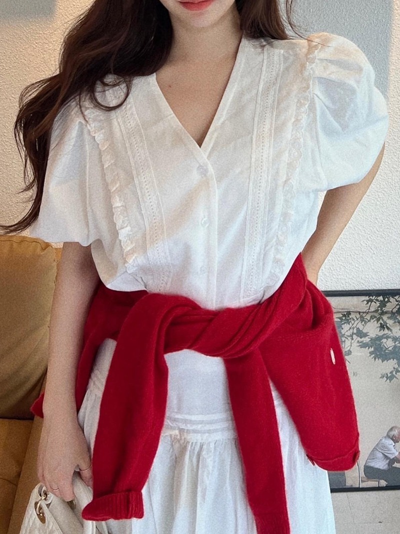 Blur lace blouse (white)