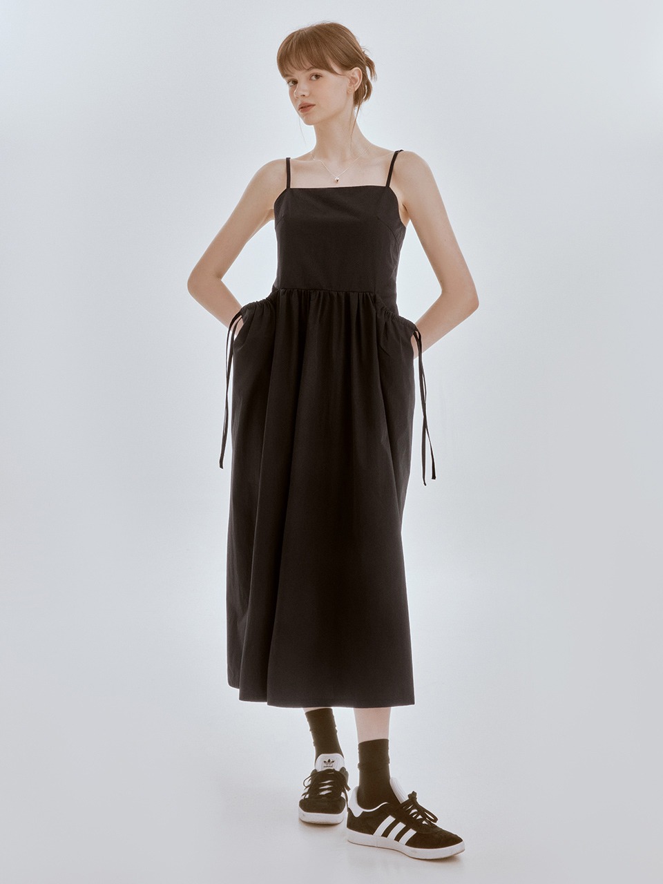 Float string dress (charcoal)