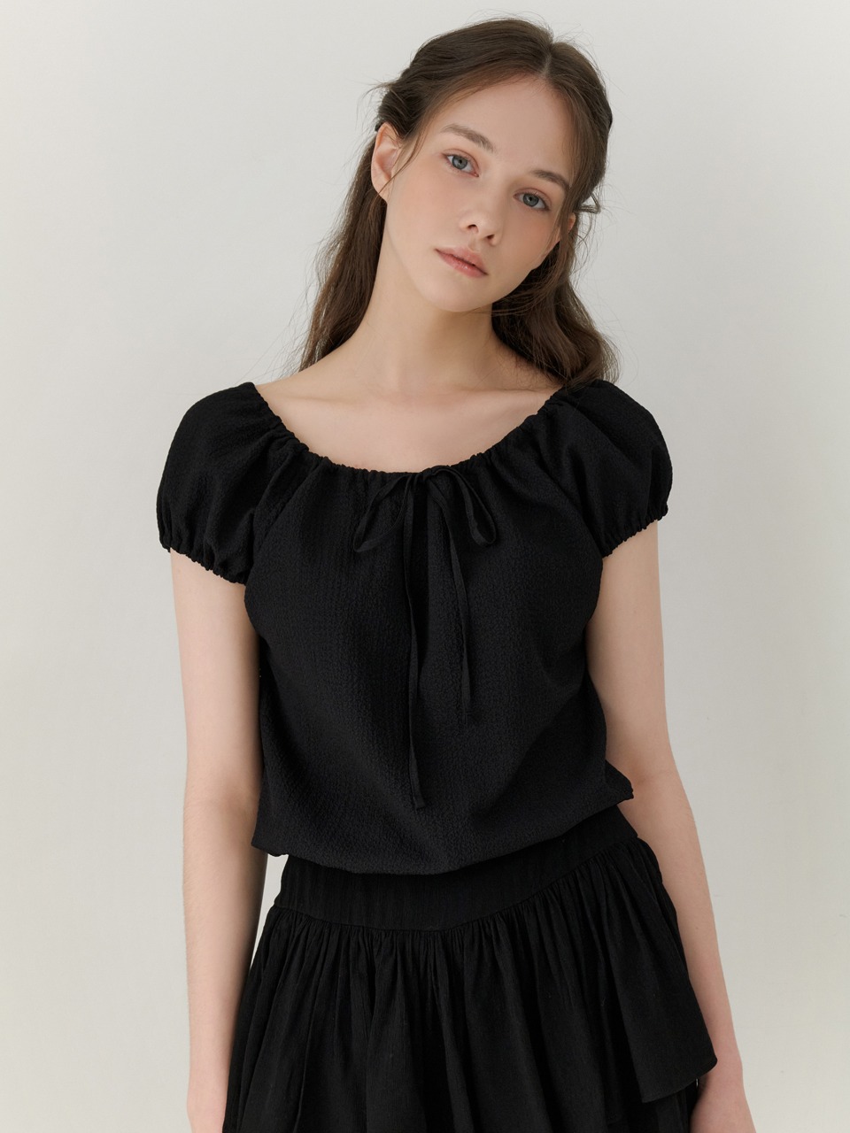 Cap sleeve string blouse (black)